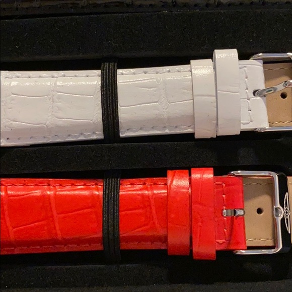Disney invicta watch main image 6